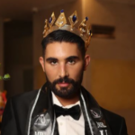 JONATHAN BERRY È IL PRIMO ABORIGENO A DIVENTARE MR. UNIVERSO JONATHAN BERRY È IL PRIMO ABORIGENO A DIVENTARE MR. UNIVERSO.